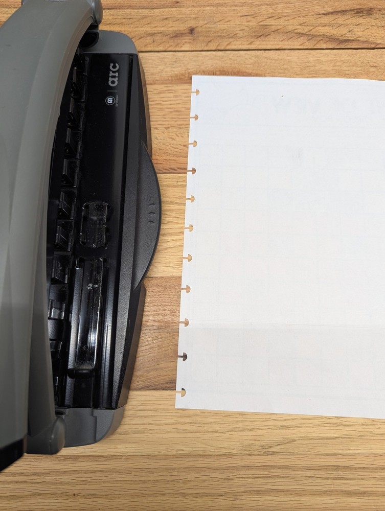 Staples ARC 11-Hole Desktop Paper Punch Discbound Notebook System Heavy Duty