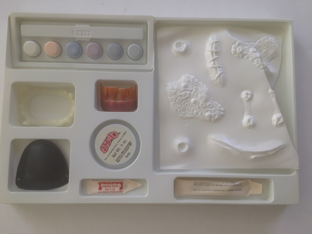 Create-A-Face 3D Special Effects Complete Makeup Kit 1985 Numbered Vintage RARE