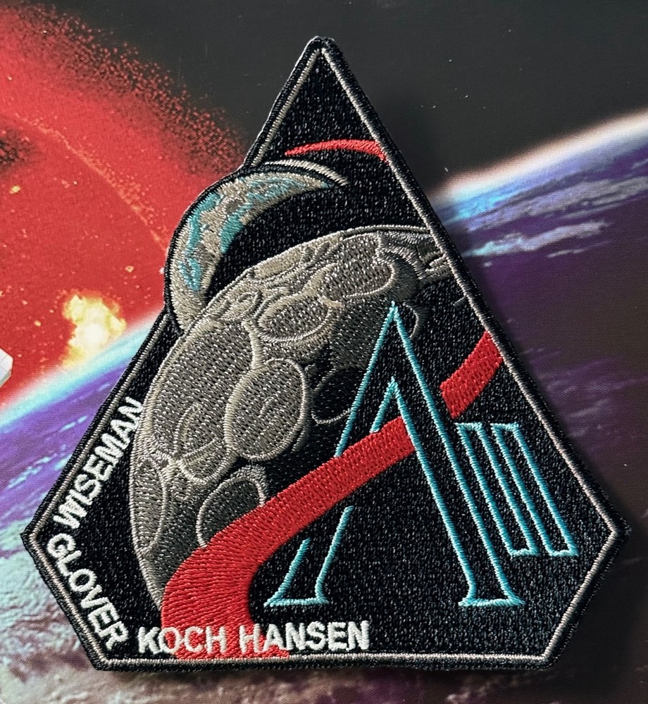 ARTEMIS II NASA CREW PATCH