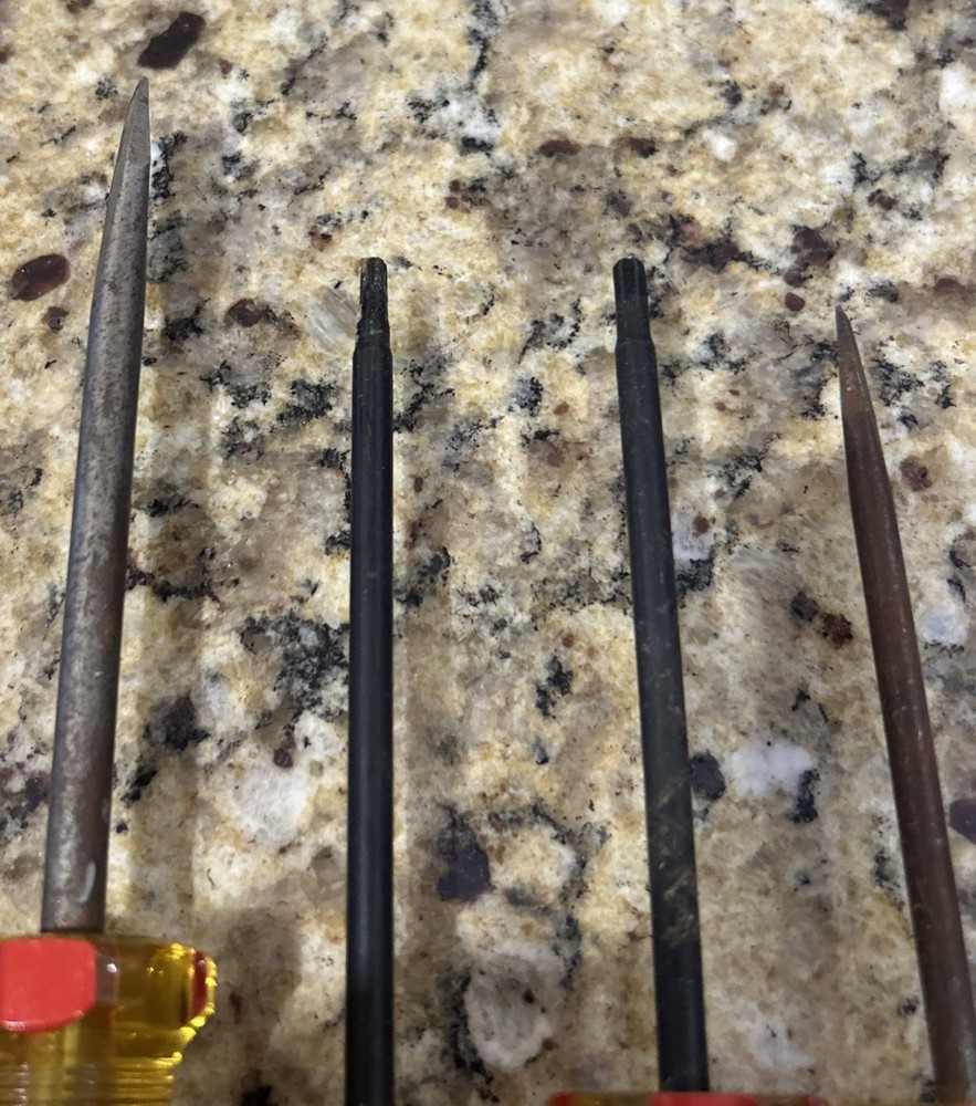 7PC CREDO USA PLASTIC HANDLE SCREWDRIVER SET- 5-FLAT, 2-TORX