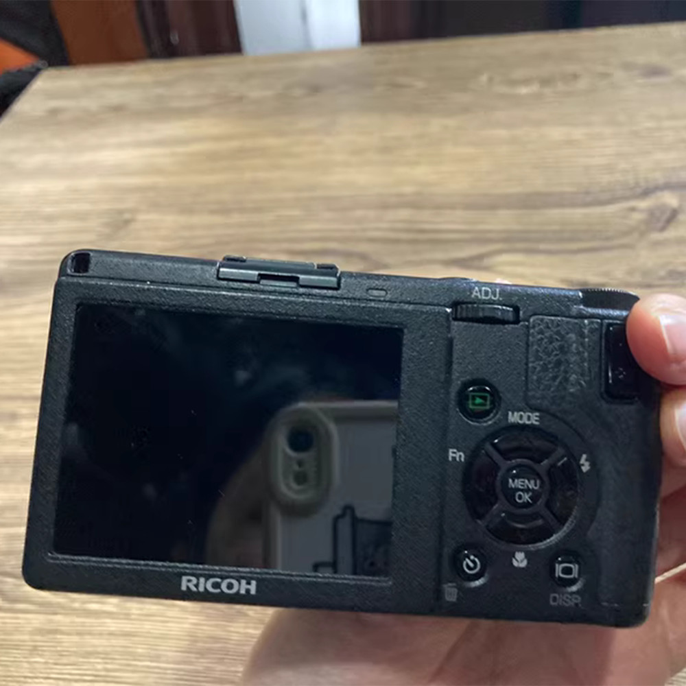 Ricoh GR Digital II GRD2 Compact Digital Camera Fully Tested 90% New