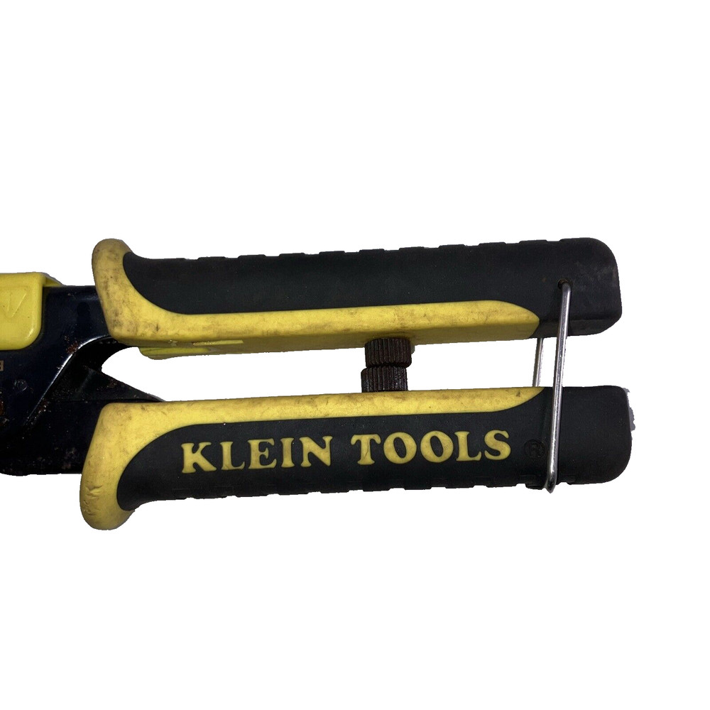 Klein Tools VDV211-100 Crimper Extended Reach Coax Compression Connector