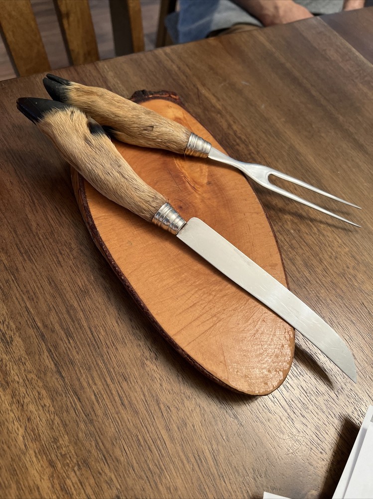 Deer Paws Knif And Fork And Boarder