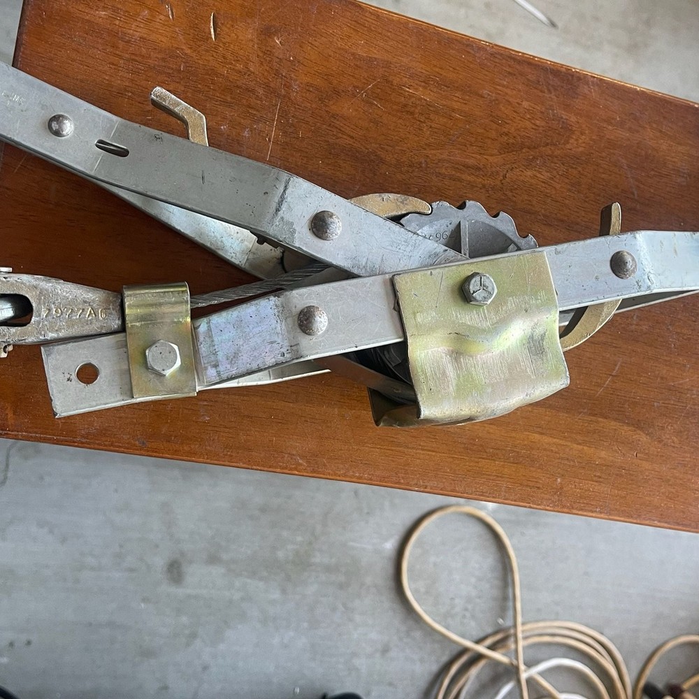 Maasdam Pow'R-Pull Model 144SB 1-Ton Capacity Cable Puller Come Along