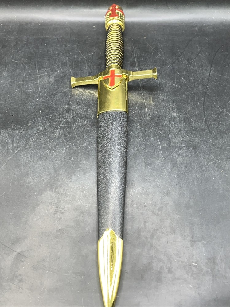Kriegar Templar Dagger With Sheaths BK3672