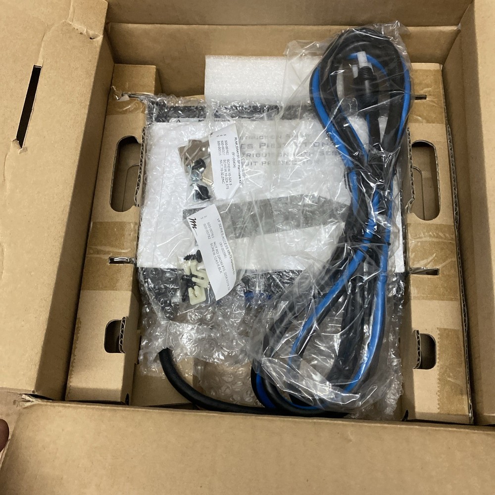 Middle Atlantic PD-415R-SP 15 Amp Half Rack Surge Protector