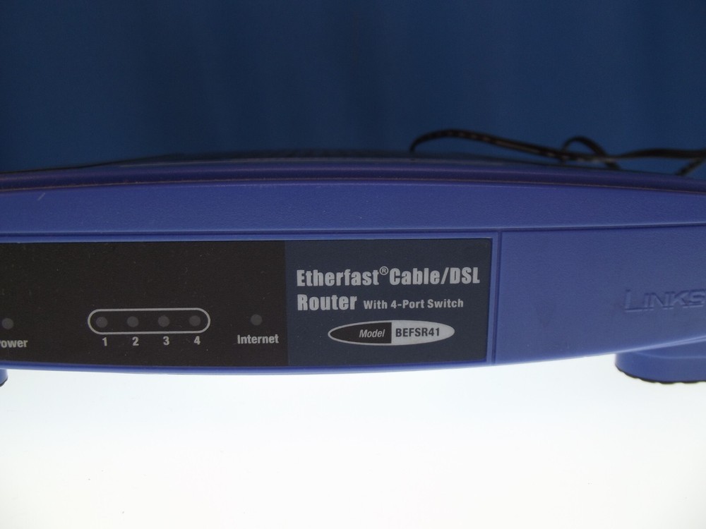 LINKSYS BEFSR41 EtherFast Cable DSL Router with 4-Port Switch