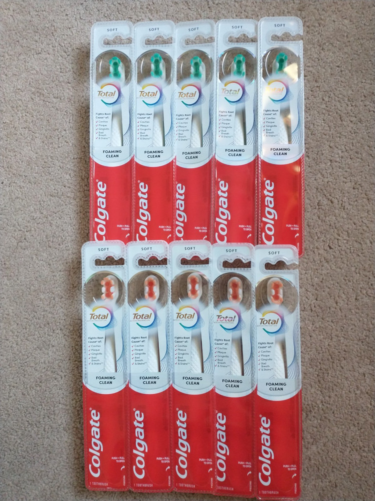 (10) Colgate TOTAL ACTIVE PREVENTION SOFT Toothbrush FOAMING CLEAN