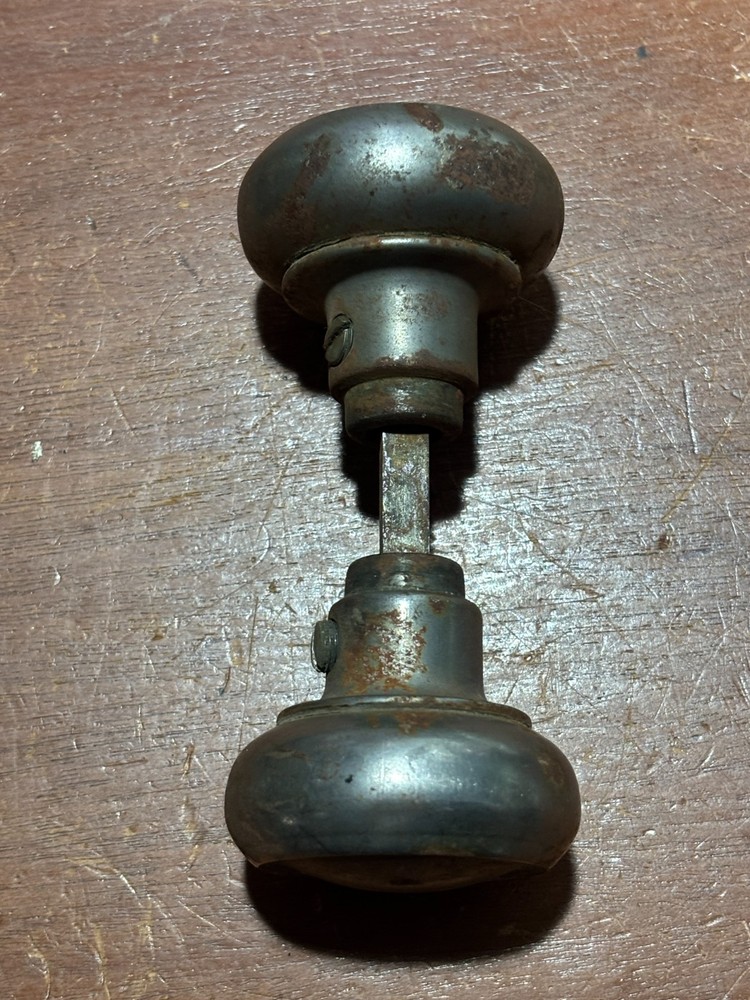Vintage door mortise lock NO KEY. With Door knobs