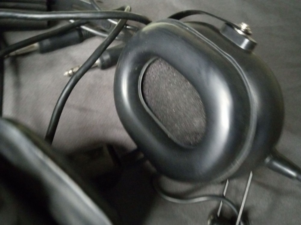 FLIGHTCOM GA Pilot's Communication Headset ▪ Sonetics A-7A.1 Mic