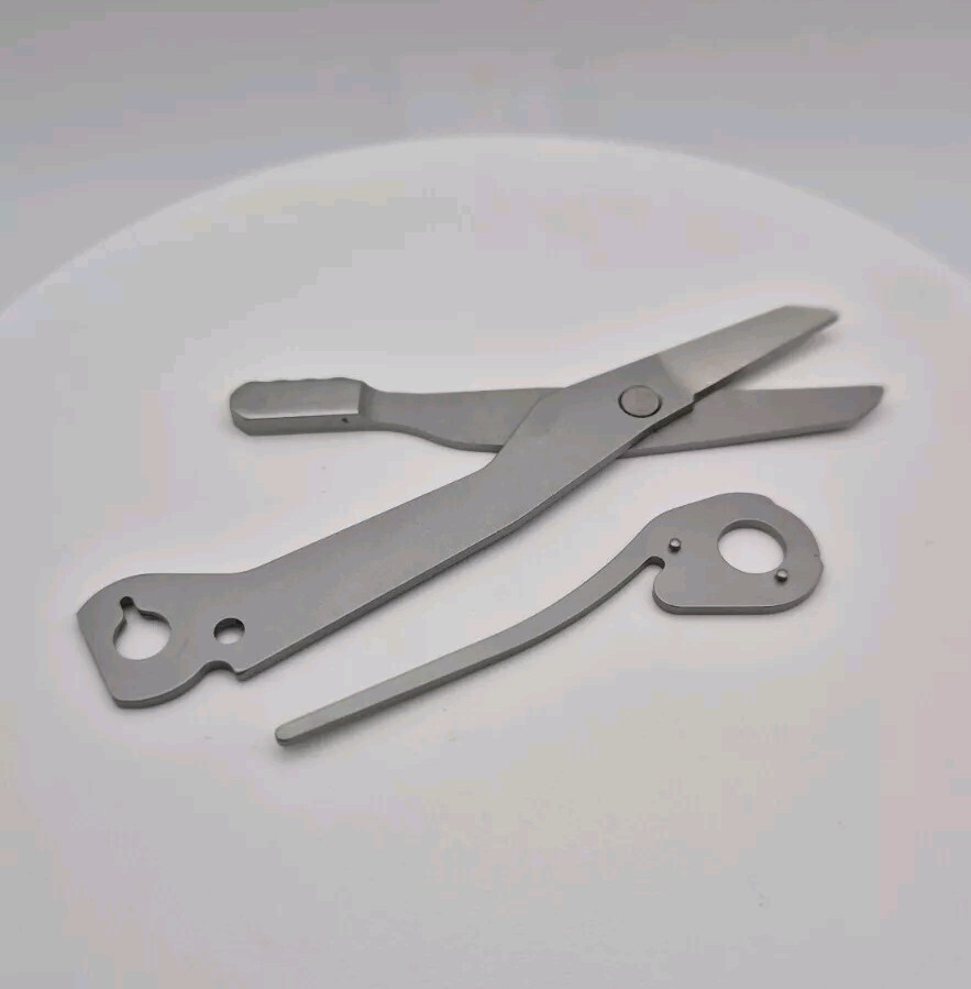 Leatherman Surge - New & Genuine Replacement Mod Parts - Scissors