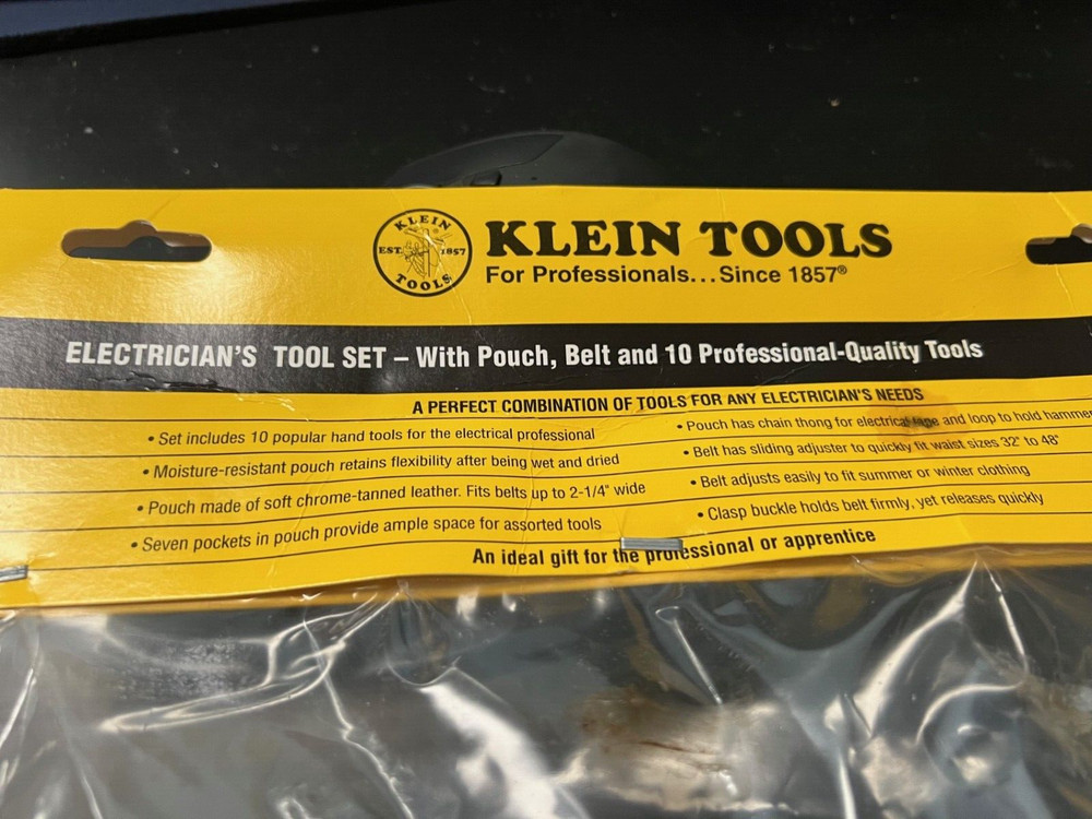 KLEIN TOOLS ELECTRICIAN'S TOOL SET - Model 5300- Pouch/Belt/10 Tools - NEW