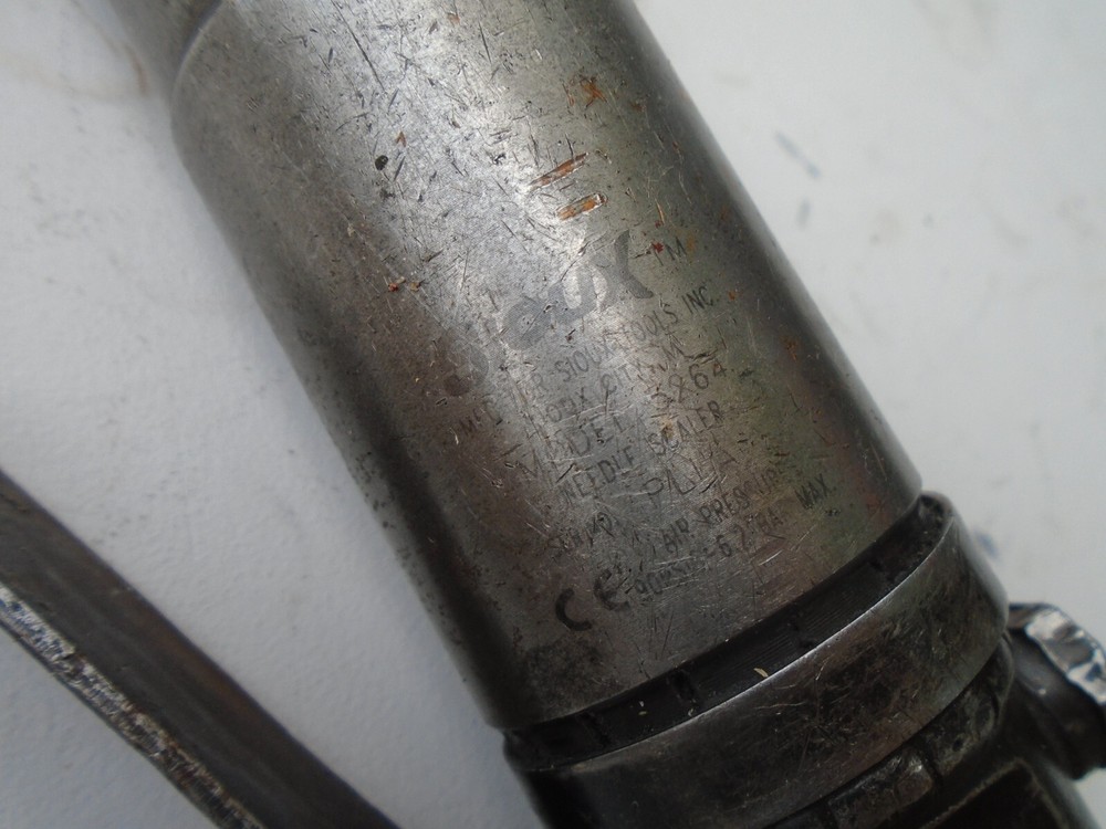 Sioux Tools 5264 Air Needle Scaler / Chisel