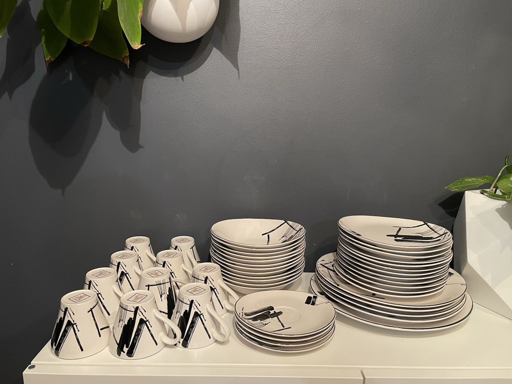 Sango Larry Laslo Black White Dinnerware Set Plates Bowls Cups Modern Korea 43pc