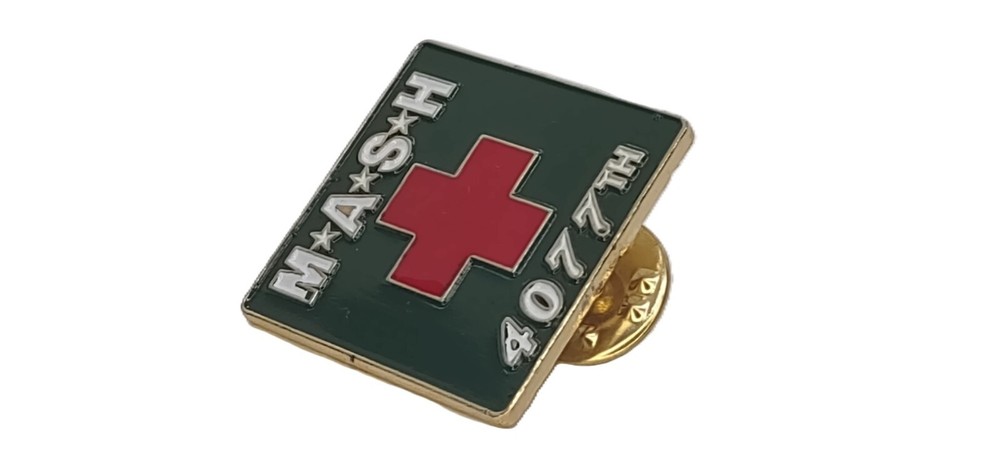 MASH 4077TH Unit 1-inch Lapel Pin P62552