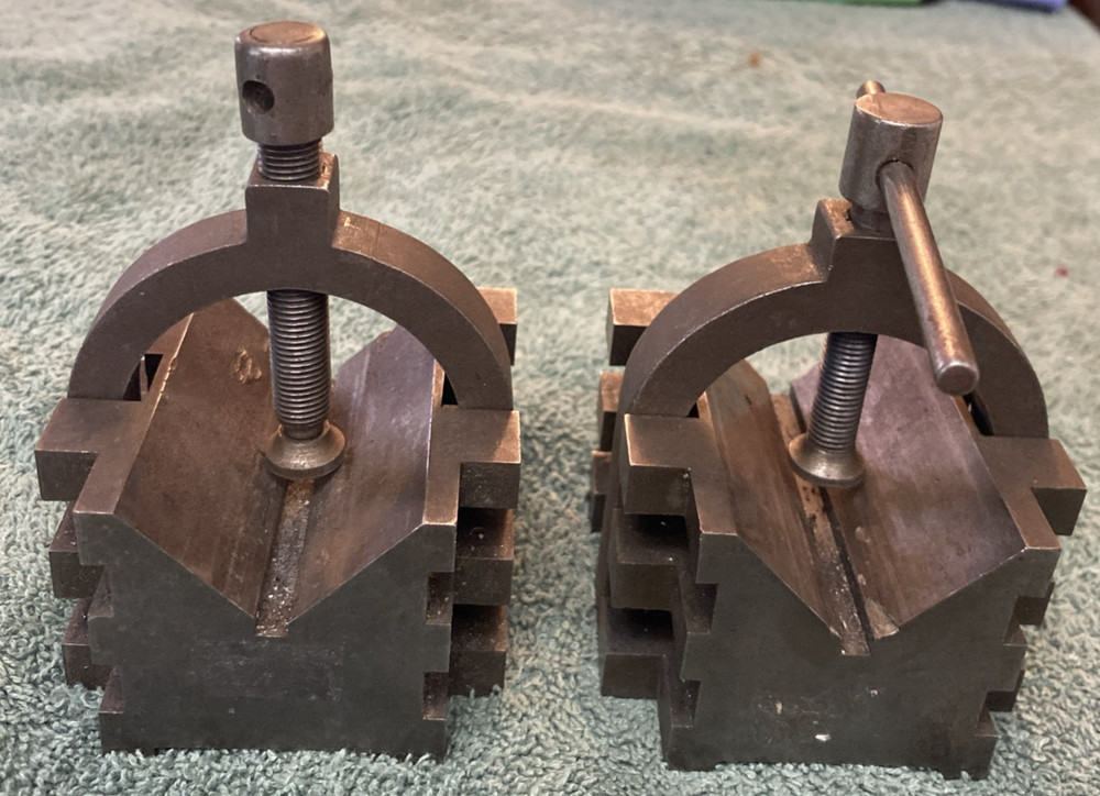 2pc Set vintage machine tooling v-block with clamp