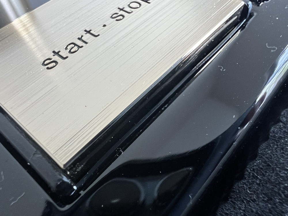 TECHNICS SL-1200 LTD Limited Gold Edition (open box)