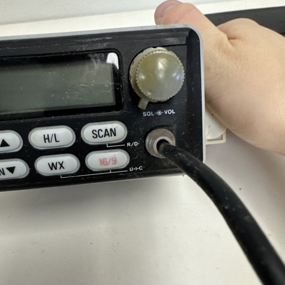 Standard Horizon ECLIPSE + Radio - Untested