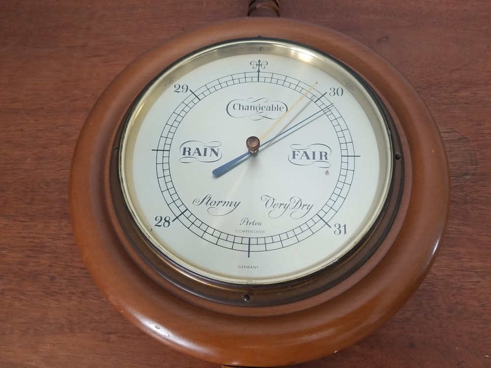 Vintage ARTCO Compensated Precision Hanging Barometer Germany