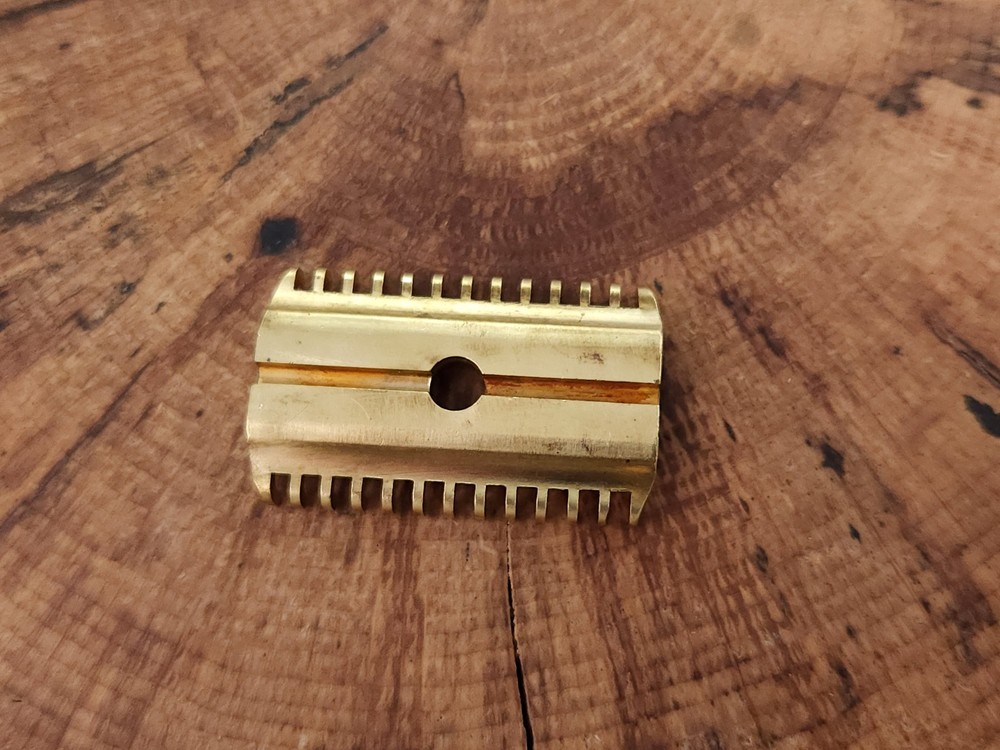 Spare Replacement Gillette Open Comb New Bottom Plate