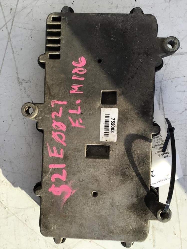 Replaces 06- 2008 FREIGHTLINER M2 106 CAB CONTROL UNIT MODULE , WA