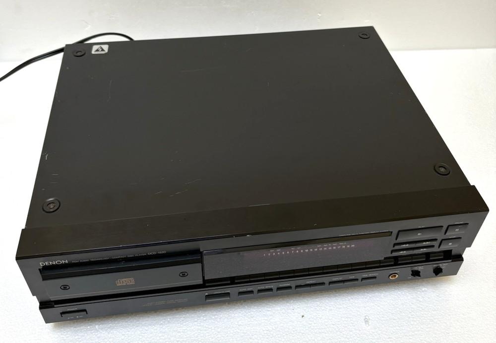 Denon DCD-1520 CD Player Tested & Working! READ!