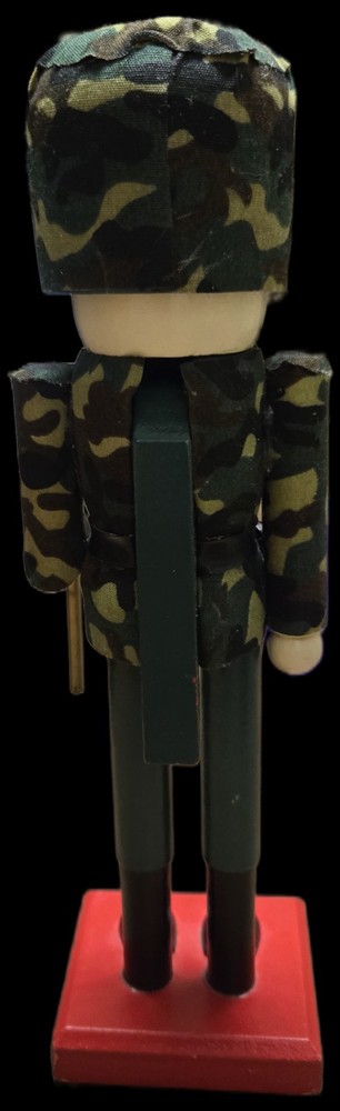 U S SOLDIER NUTCRACKER ~ 10”