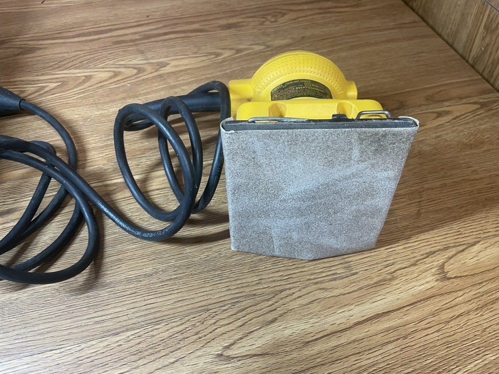 DEWALT DW411 (PSJ007160)