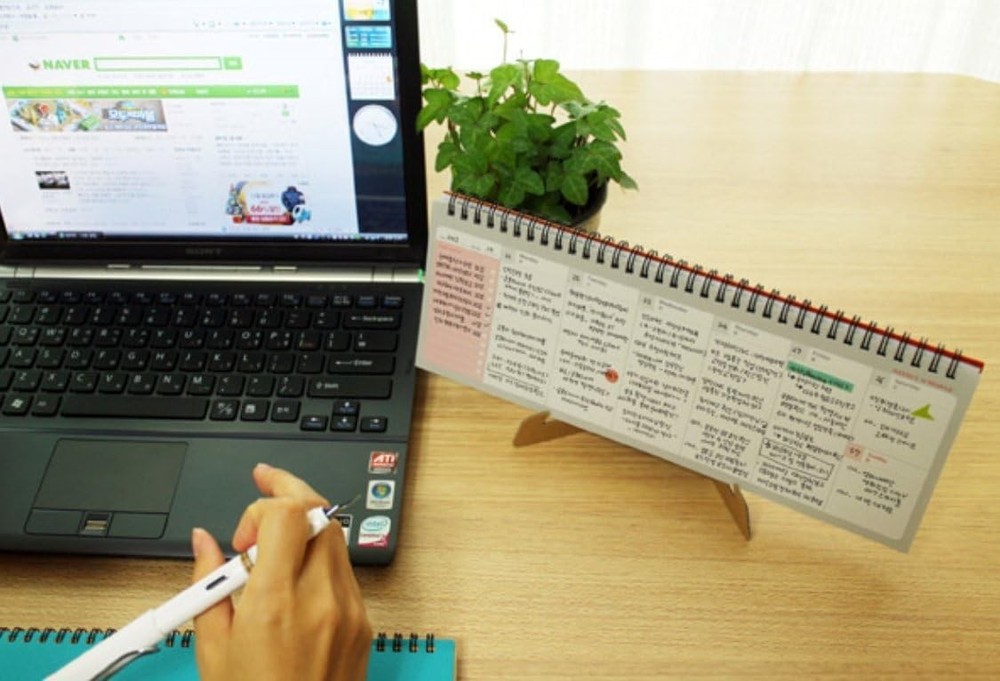PAPERIAN Brilliant Weekly Scheduler - Wirebound Undated Planner Gray