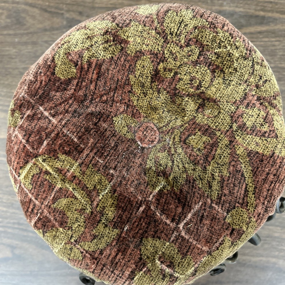 Black Metal Foot Stool / Stool
