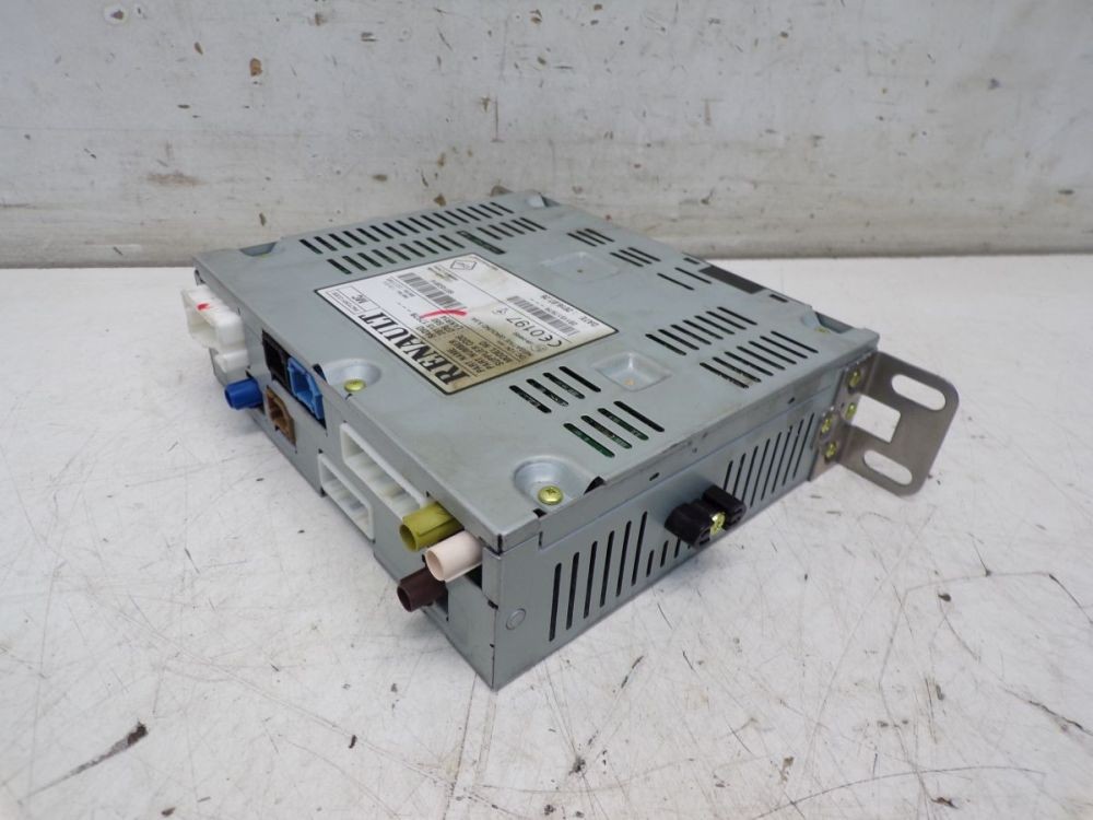 Radio/Navigation System - Combination Code Not Available! Fits for Renault