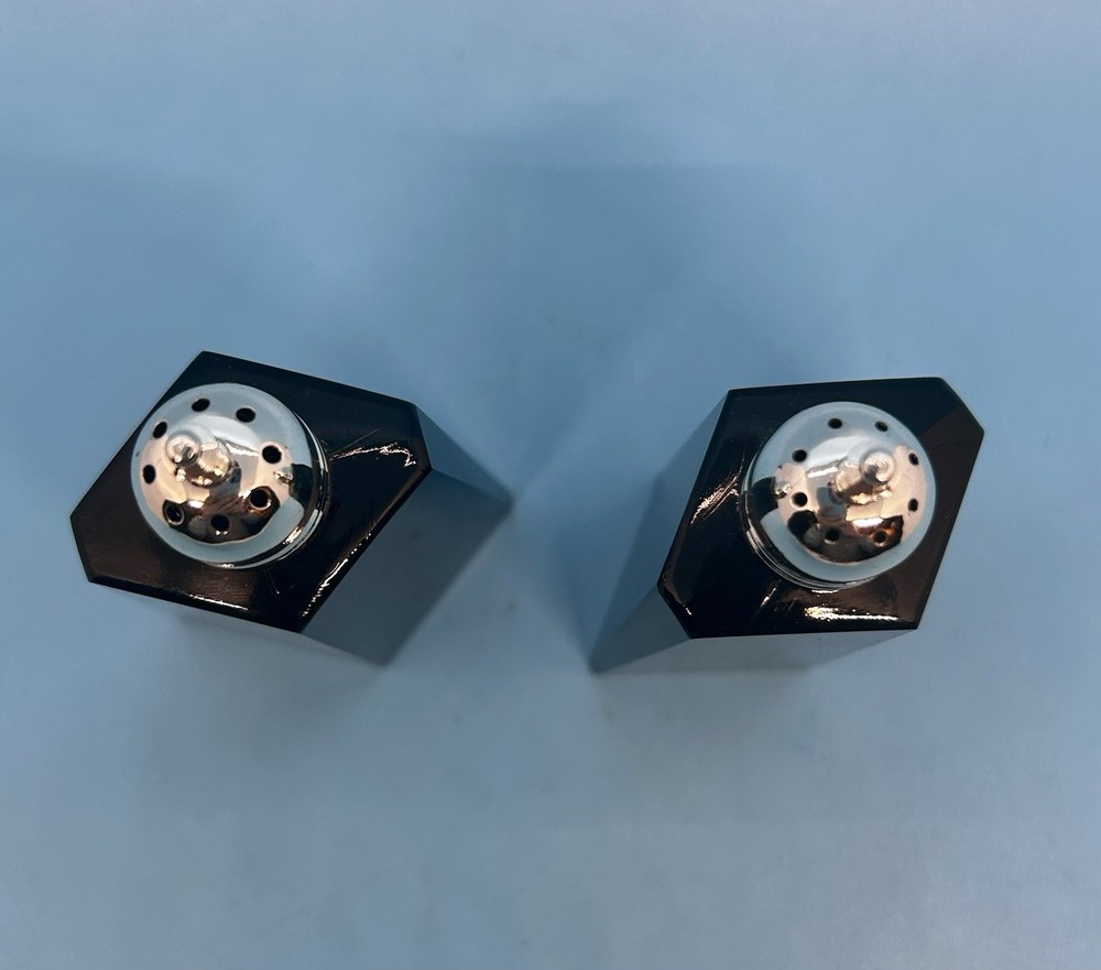 New Mikasa Stanton Ebony Black Salt & Pepper Set