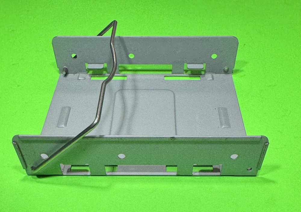 Sun Fire V100 Disk Mounting Bracket Assy. 370-6205 / 370-6206, Netra X1