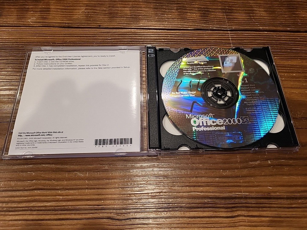 Microsoft Office 2000 Professional Academic Edition with Product Key. SR-1