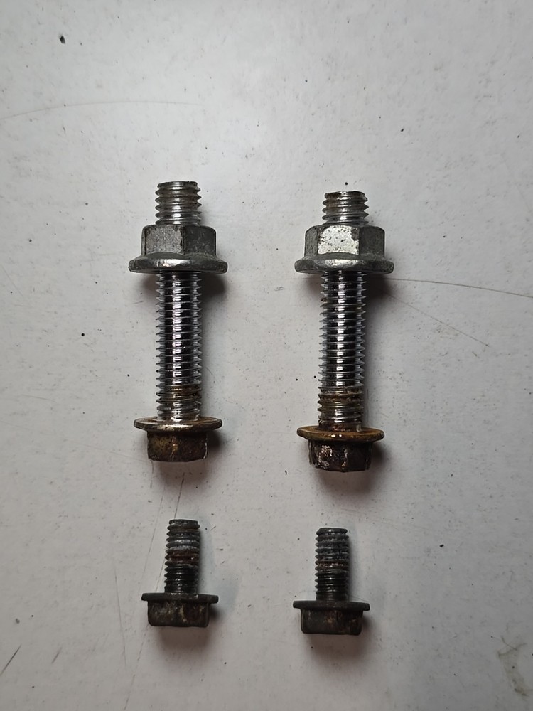 Kawasaki ER5 1996 - 2007 Headlight Bolts