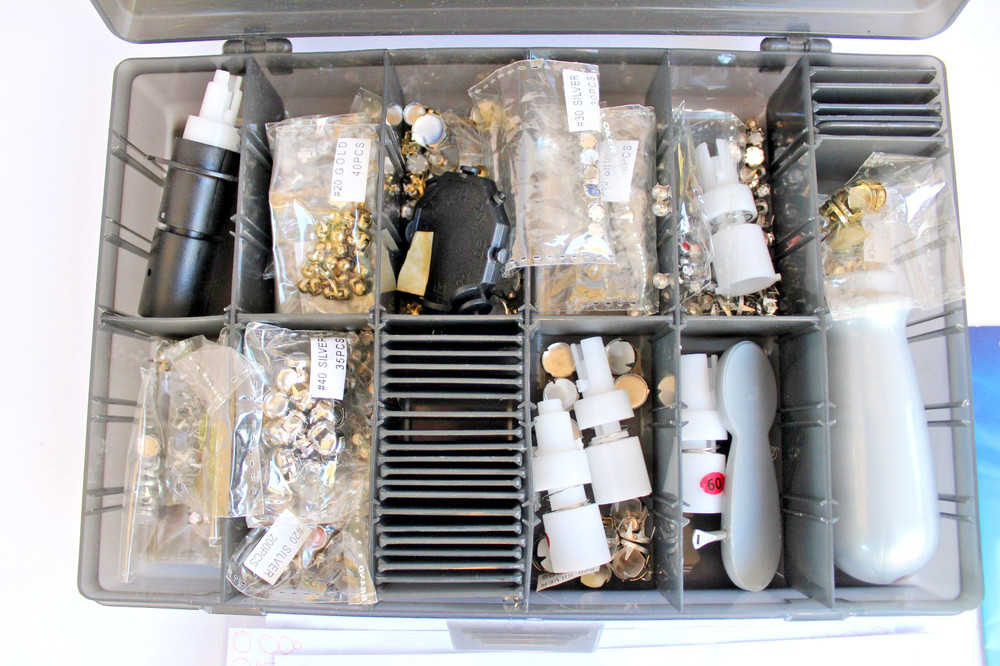 Lot GeMagic Stud Setting Bedazzler Machine + More By Cathy Mitchell