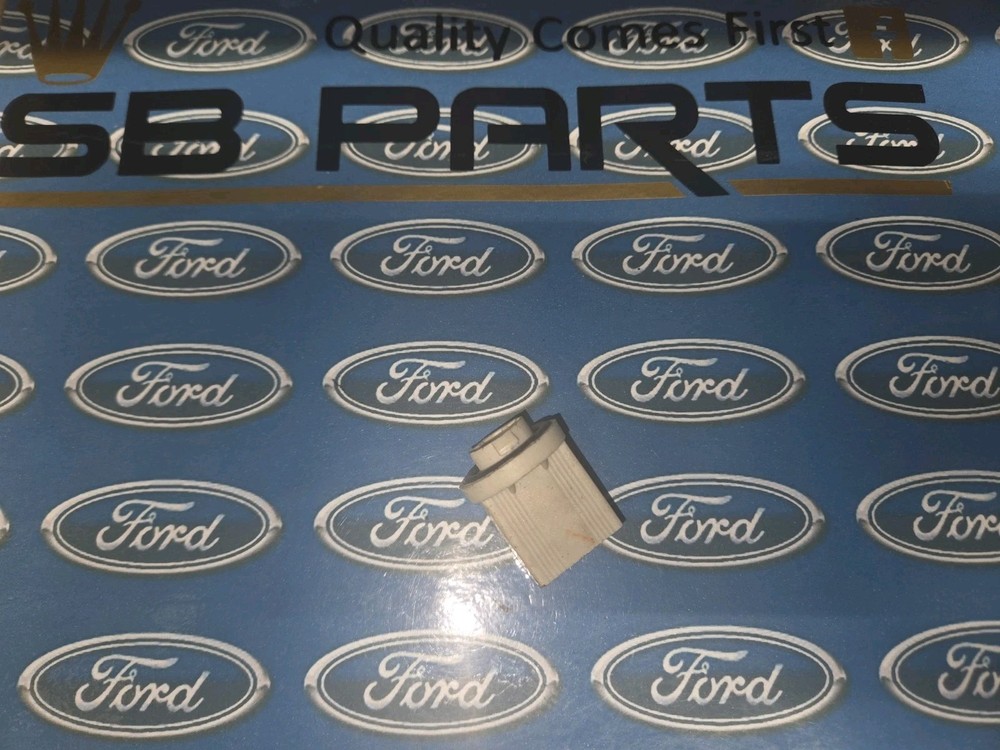 Mk2 Fiesta Side Light Bulb Holder