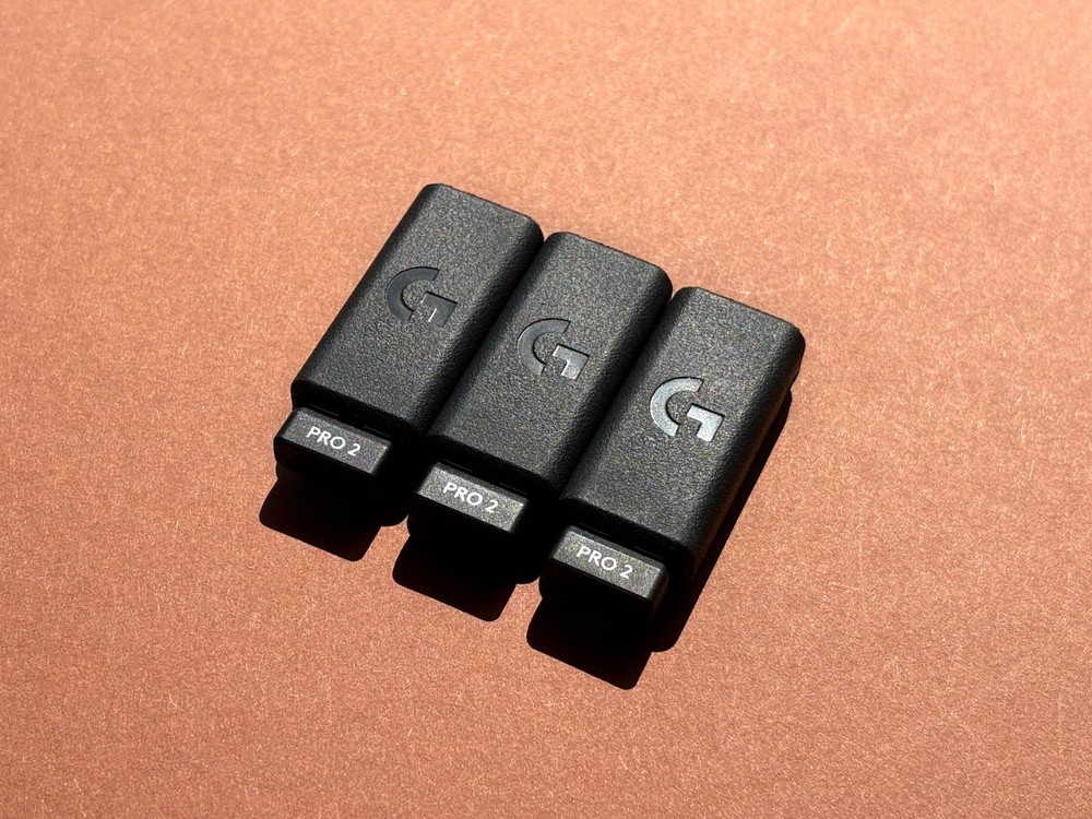 Logitech G PRO 2 LIGHTSPEED Gaming Mouse Dongle with USB Extender - BLACK