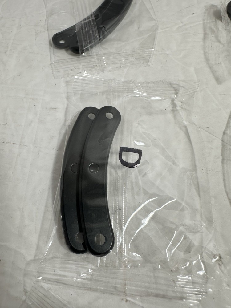 Thermalright Extra Mounting Hardware + Back Plate Big Lot