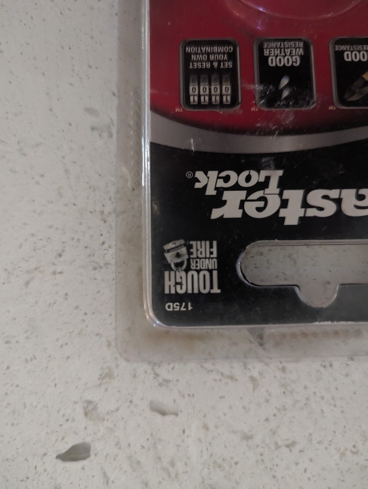 Master Lock Resettable Combination lock 175D tough under fire