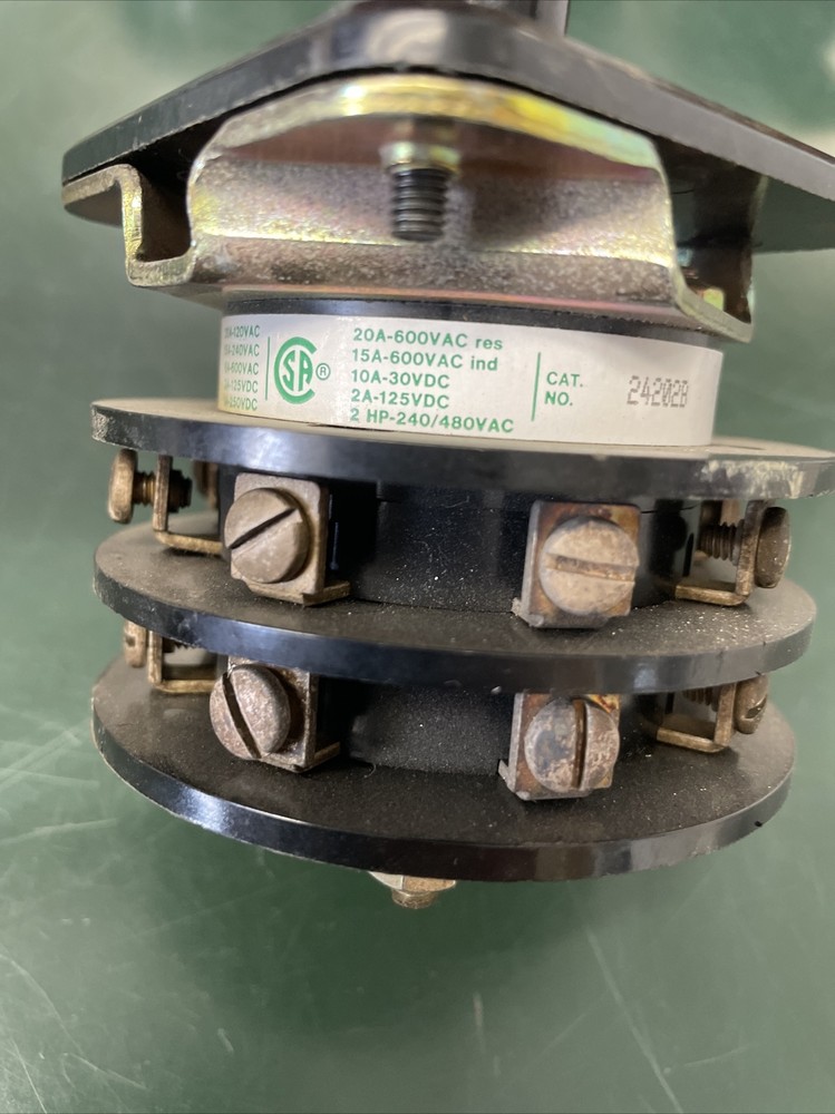 Electroswitch Series 24 24202B 9447 Rotary unit Switch