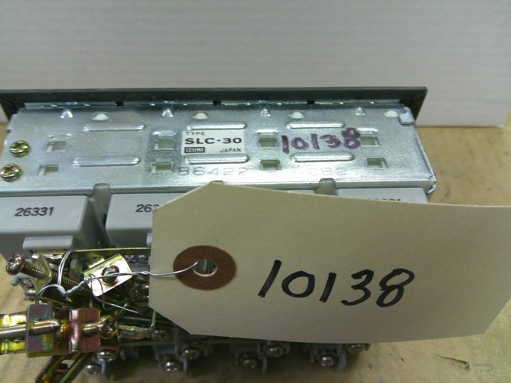 IDEC SLC-30  12 POSITION LIGHT PANEL DC24V
