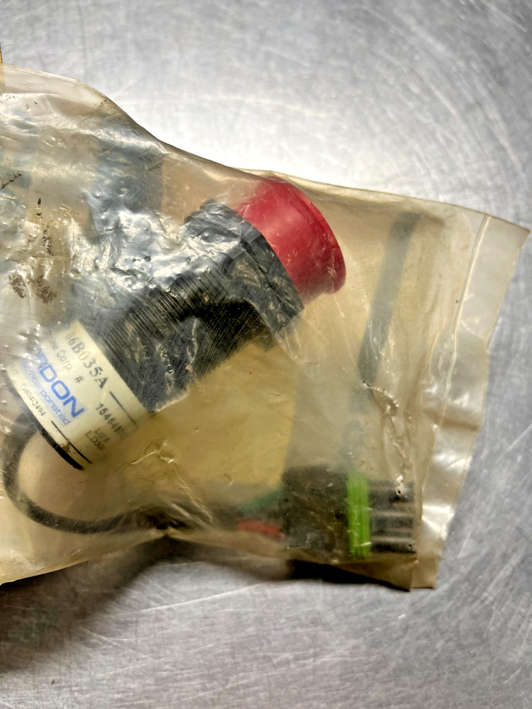 1546497C1 OEM Case IH CNH SWITCH