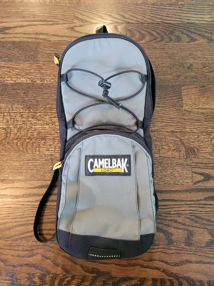Camelbak Lobo Black Grey Hydration Backpack Camping Cycling Backpack w/ Bladder