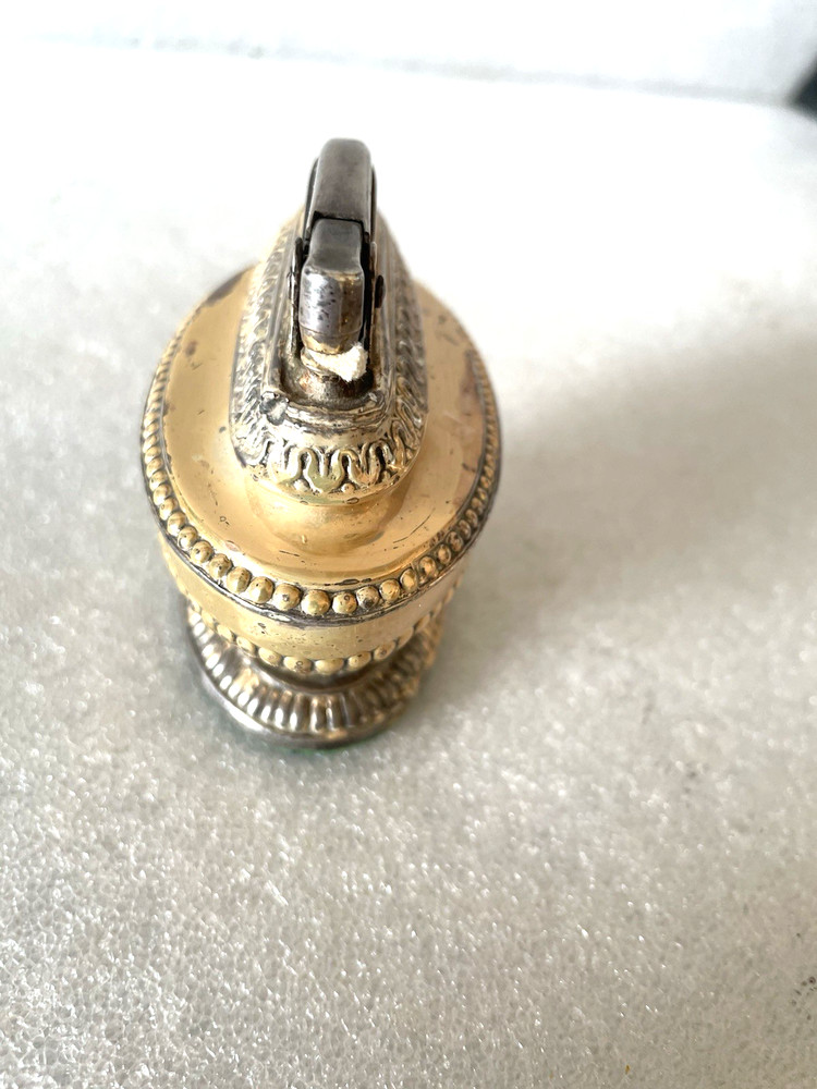 Ronson Queen Anne table lighter Yellow applied surface Untested