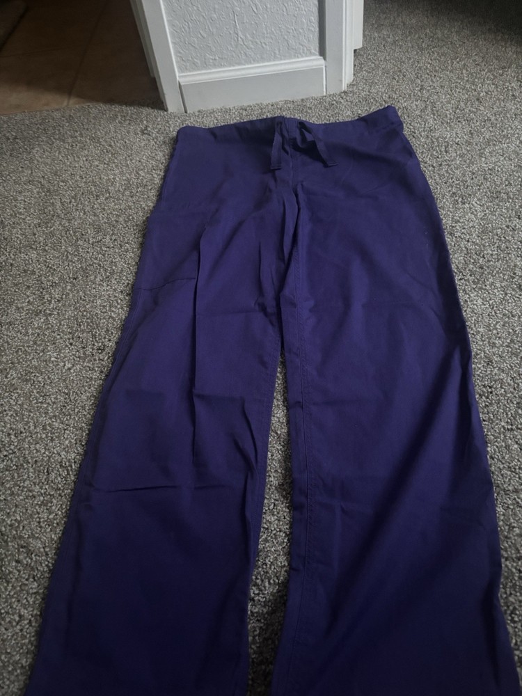 Cherokee Scrub Set Men’s Grape Size Small