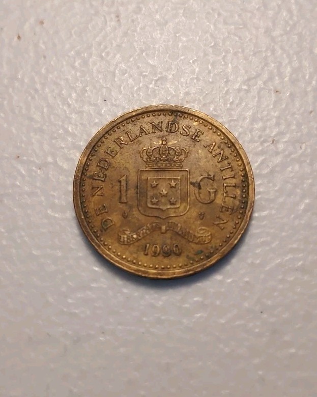 1990 Netherlands Antilles 1 Gulden *Beatrix*