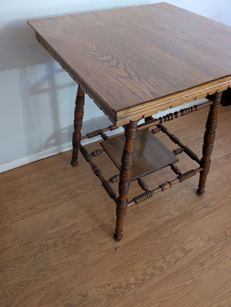Antique Victorian Spindle Style Oak Accent Side Table