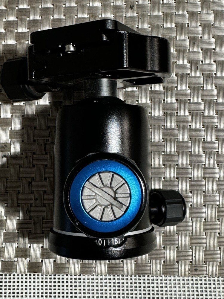 Benro B1 Double Action Ballhead