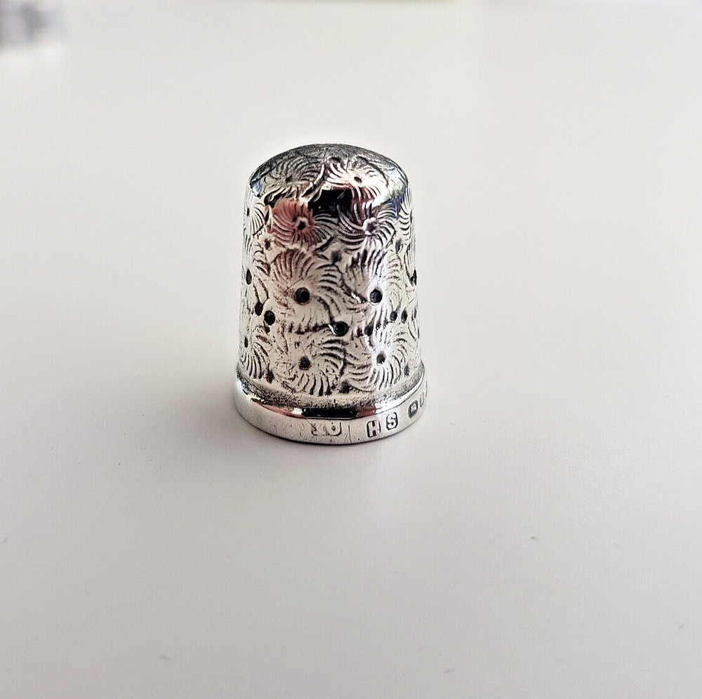 6 Assorted Birmingham hallmark silver thimbles